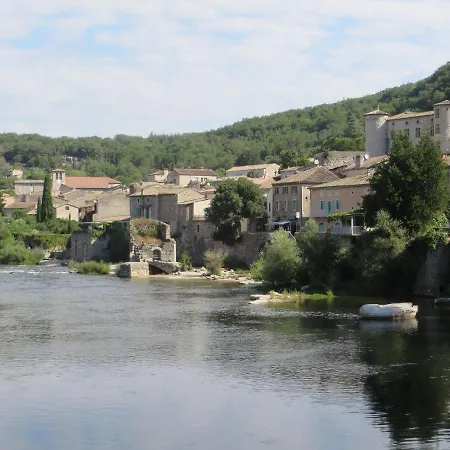 Couleurs Du Sud Vallon-Pont-dʼArc